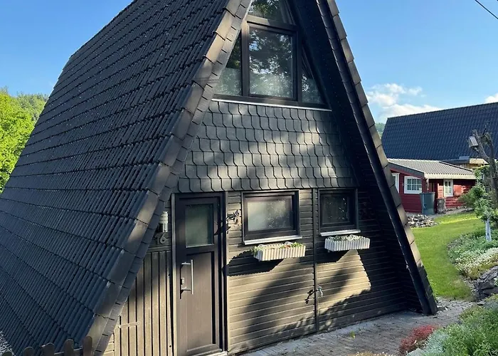 Sauerland Schwalbenhaus In Frenkhausen 度假居